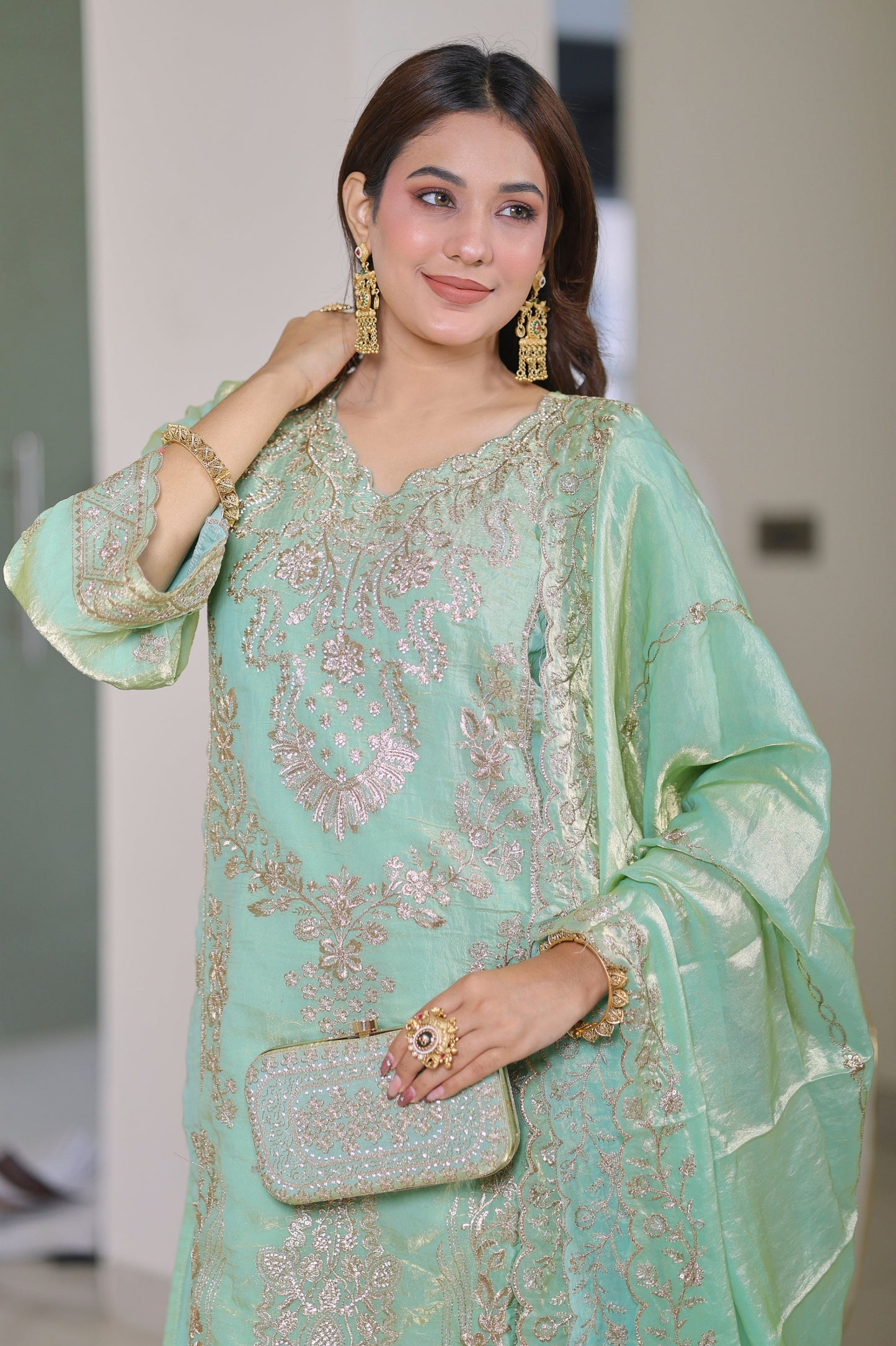 Noor Mint